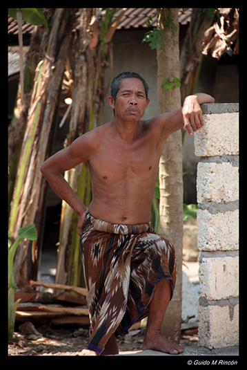 %_tempFileName25)%20Who's%20watching%20Who%20in%20Nusa%20Penida%20%